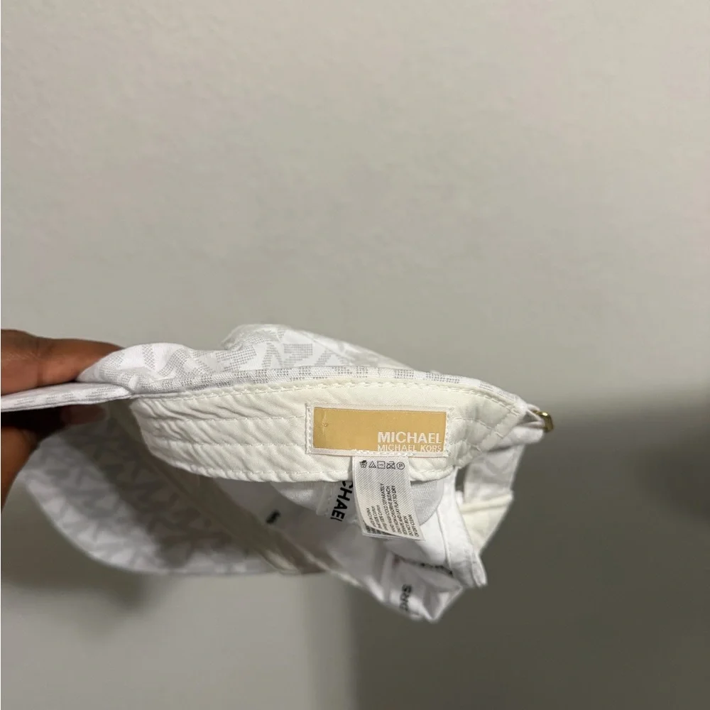 Michael Kors White Logo Baseball Cap - Picture 3 of 4